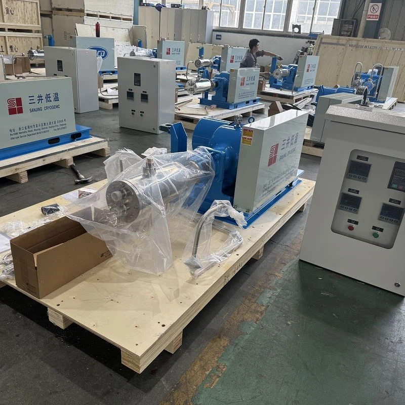 Pompe alternative cryogénique à haut débit